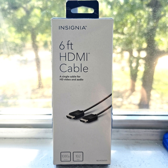 NIB Insignia 6 ft HDMI Cable NS-HG06505 1080p 10.5 Gbps - Picture 1 of 4